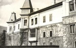 Východná fasáda kaštiela v 40tych rokoch 20. storocia, archív J. Barcziho