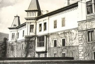 Východná fasáda kaštiela v 40tych rokoch 20. storocia, archív J. Barcziho